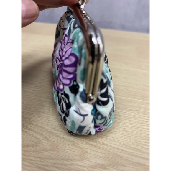 Vera Bradley Vintage Penelope’s Garden Kiss Coin Purse - Picture 4 of 8